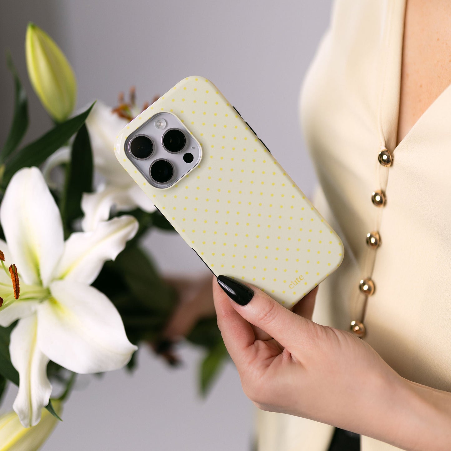 Lemon Dots Magsafe phone case