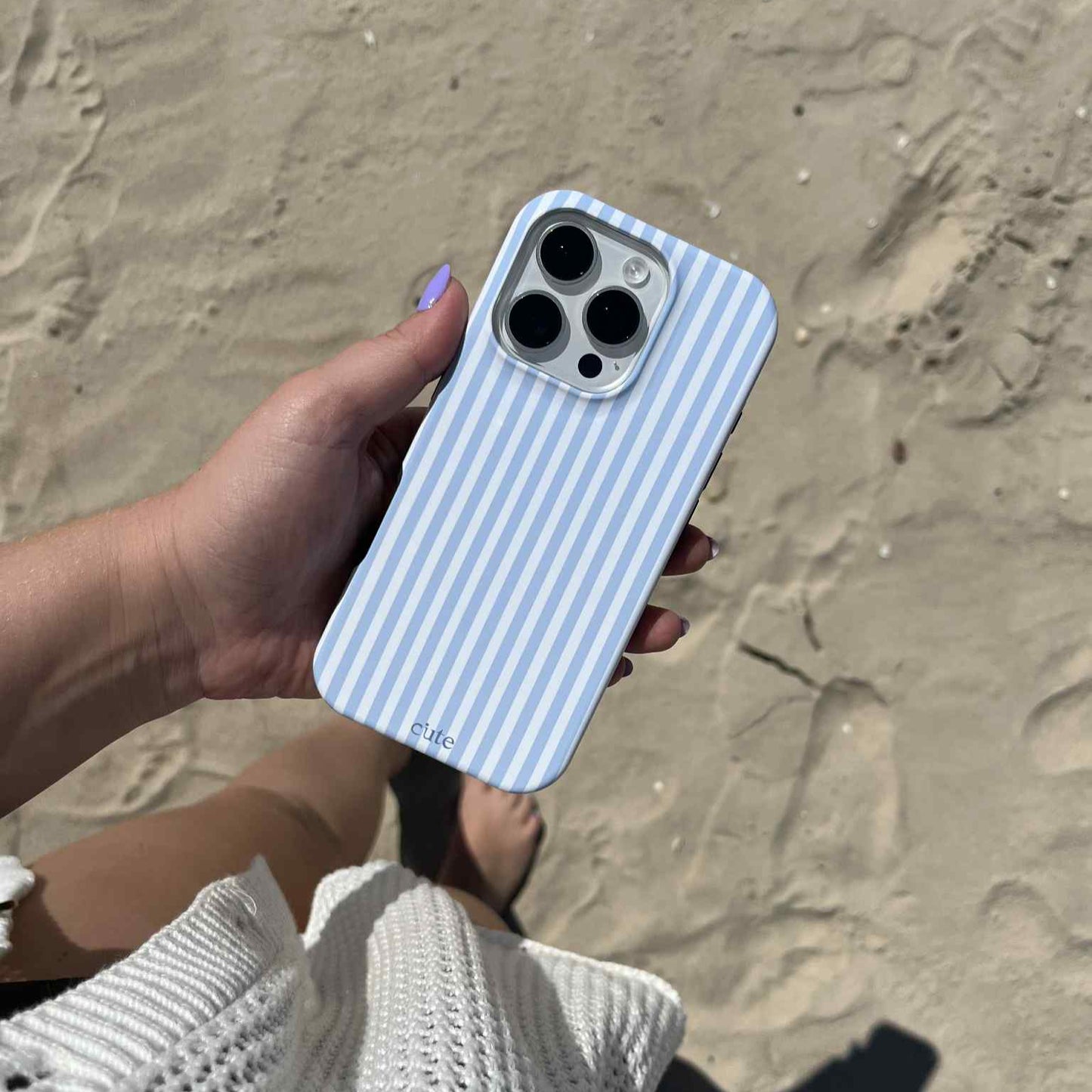Blue Stripes Magsafe phone case