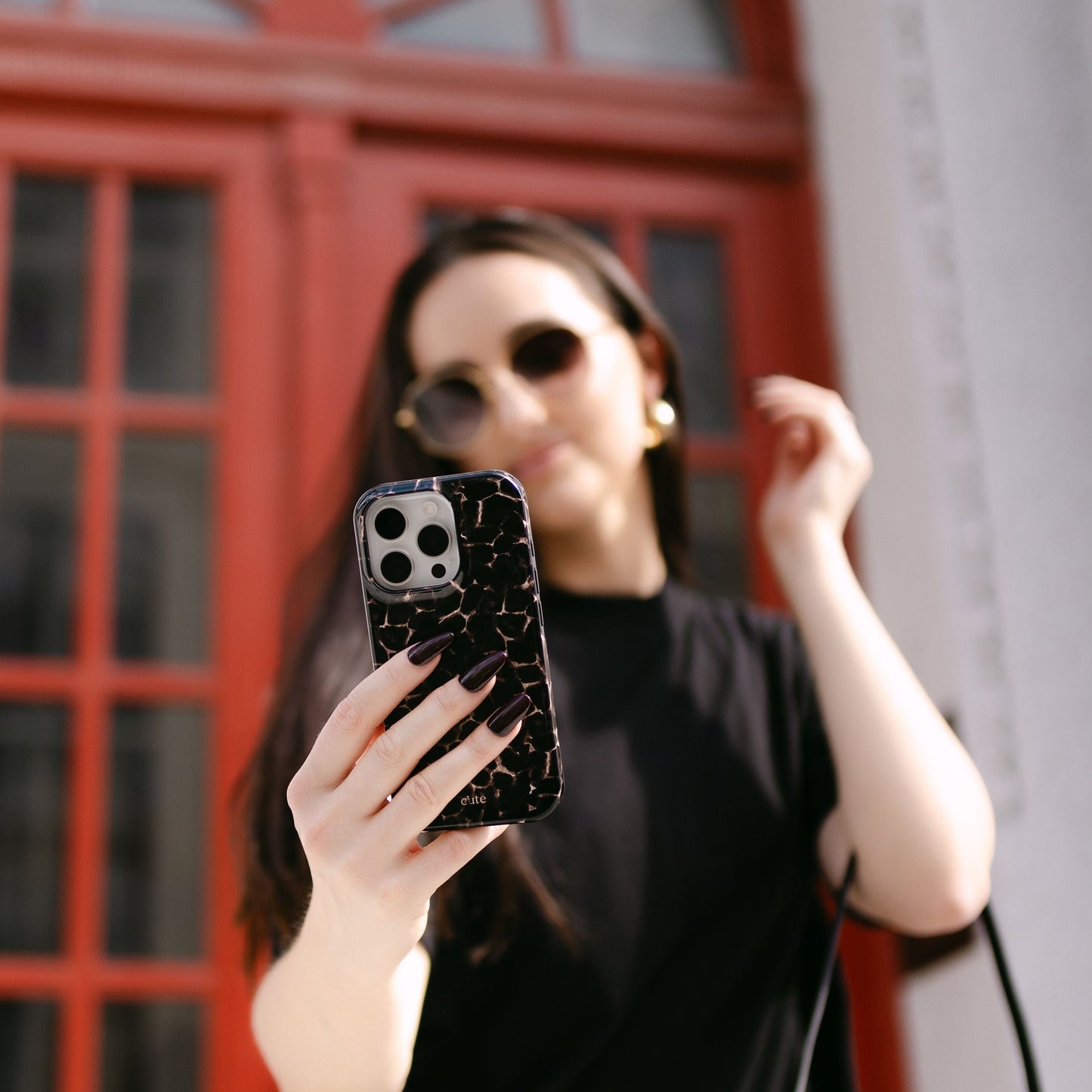 Wild Elegance Magsafe phone case